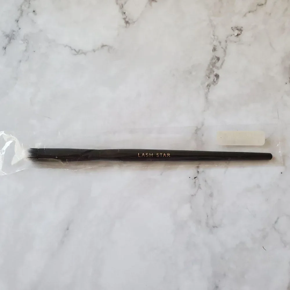 Lash Star Concealer Buffer Makeup Cosmetic Face Brush
